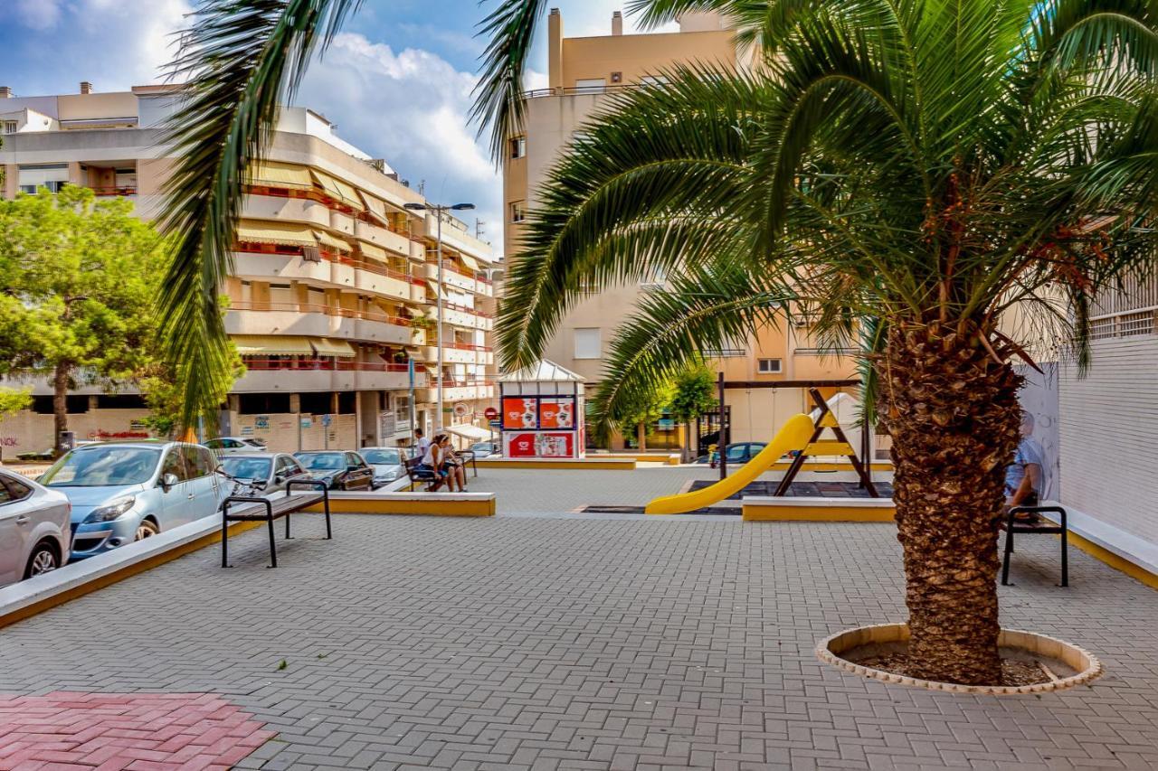 Apartment Studio Playa Del Cura Torrevieja Eksteriør bilde