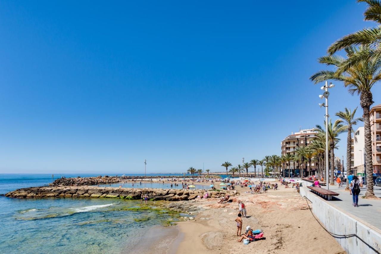 Apartment Studio Playa Del Cura Torrevieja Eksteriør bilde