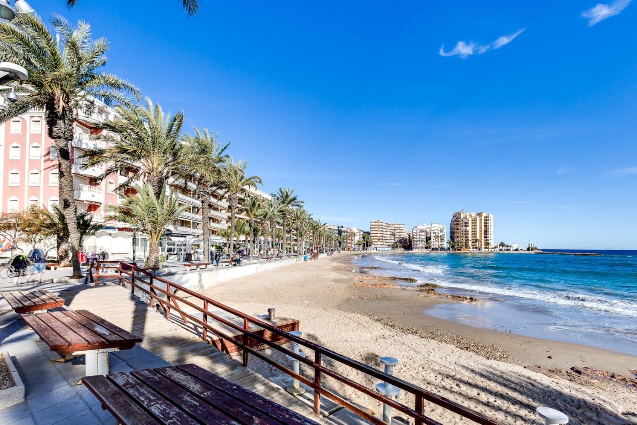 Apartment Studio Playa Del Cura Torrevieja Eksteriør bilde