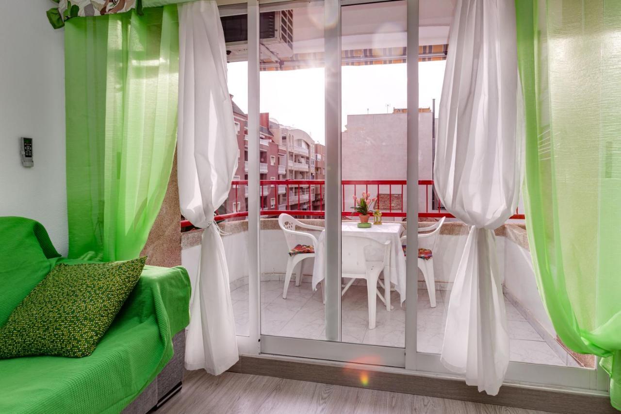 Apartment Studio Playa Del Cura Torrevieja Eksteriør bilde